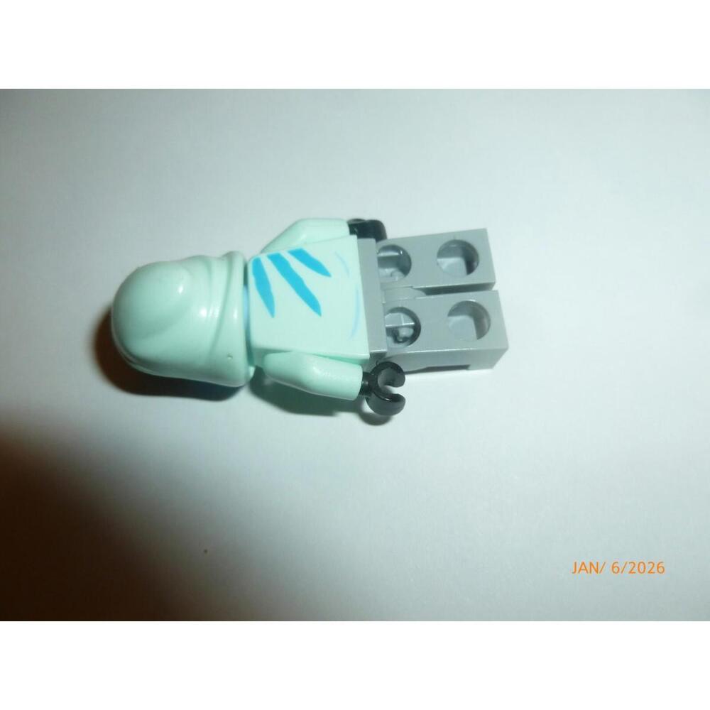 Jack Davids Ghost Hidden Side 70427 LEGO Minifigure Hoodie Hat Figure AUTH - Picture 3 of 4